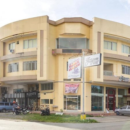 Oyo 133 Jazzy James Country Hotel 2 Davao City Екстериор снимка