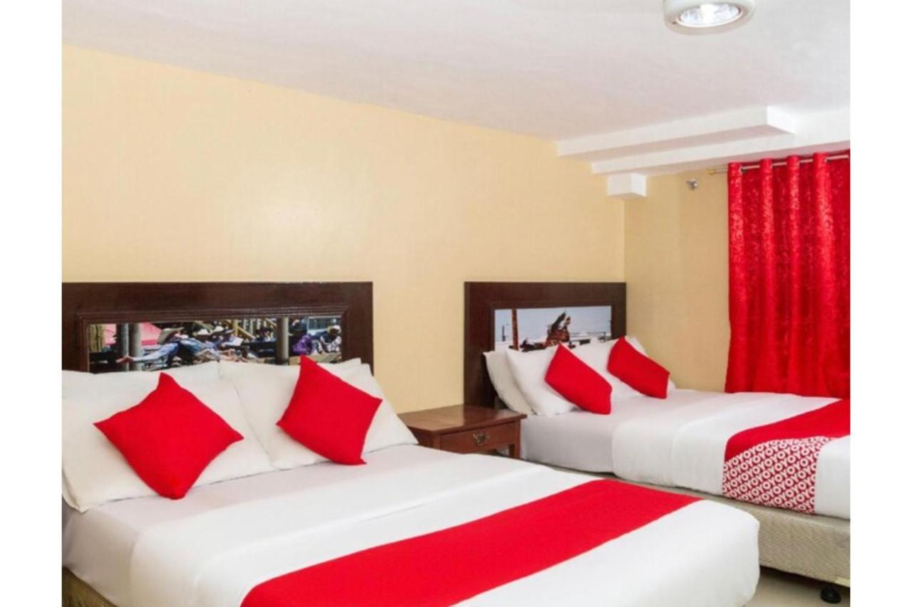 Oyo 133 Jazzy James Country Hotel 2 Davao City Екстериор снимка