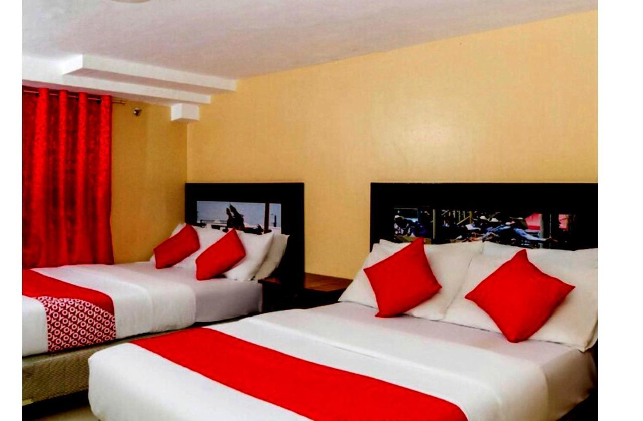 Oyo 133 Jazzy James Country Hotel 2 Davao City Екстериор снимка