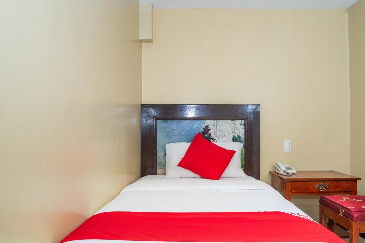 Oyo 133 Jazzy James Country Hotel 2 Davao City Екстериор снимка