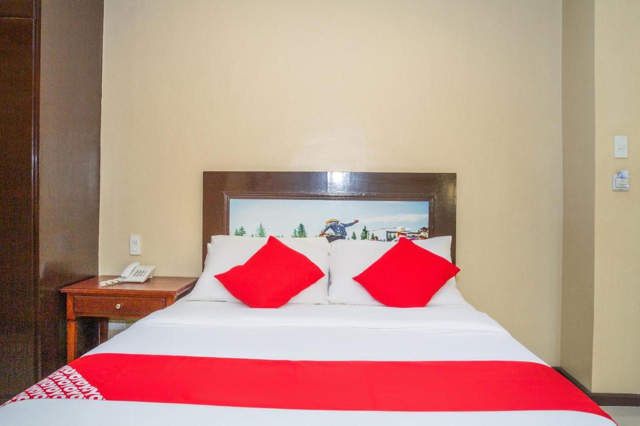 Oyo 133 Jazzy James Country Hotel 2 Davao City Екстериор снимка