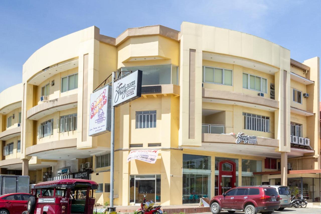 Oyo 133 Jazzy James Country Hotel 2 Davao City Екстериор снимка