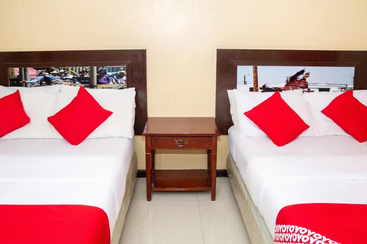 Oyo 133 Jazzy James Country Hotel 2 Davao City Екстериор снимка
