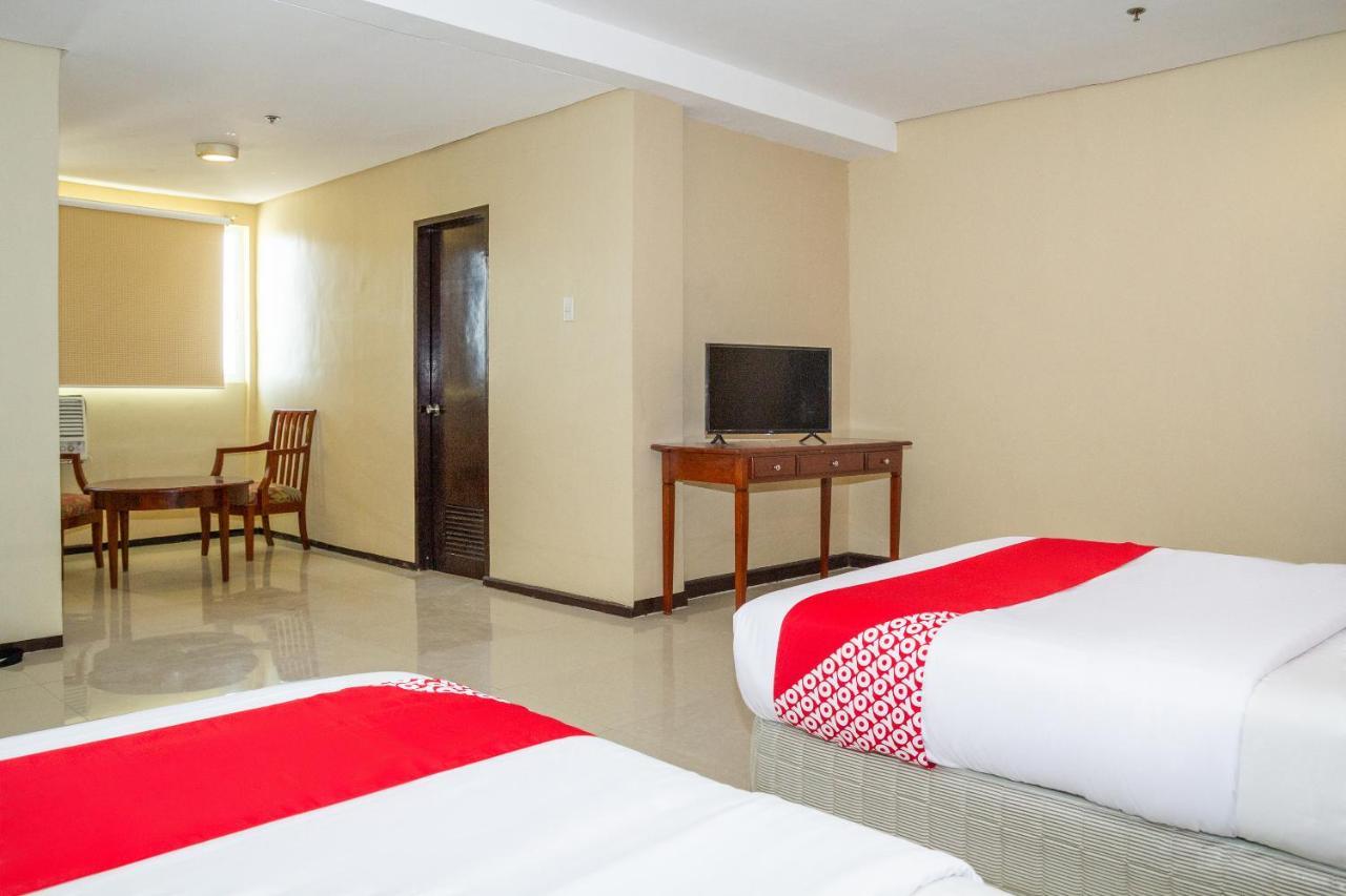 Oyo 133 Jazzy James Country Hotel 2 Davao City Екстериор снимка